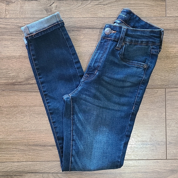 Aeropostale Denim - Barely Worn - AEROPOSTALE - Dark Wash High-rise Jegging - size 0 short